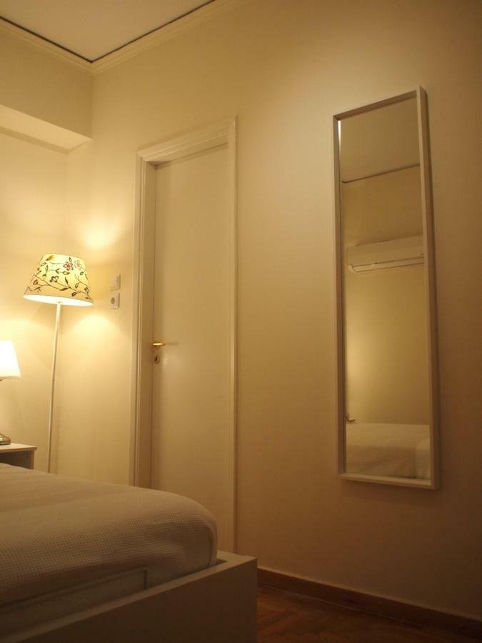 Charming Studio Posh Quartier Афины Экстерьер фото