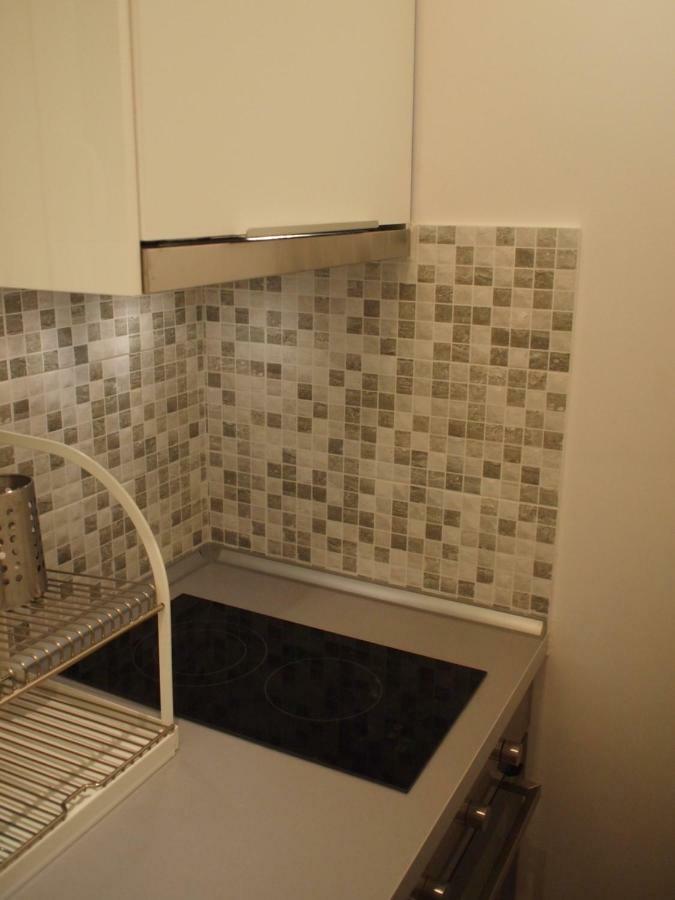 Charming Studio Posh Quartier Афины Экстерьер фото