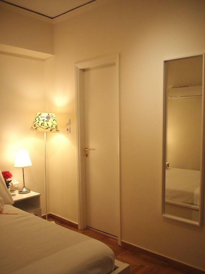 Charming Studio Posh Quartier Афины Экстерьер фото