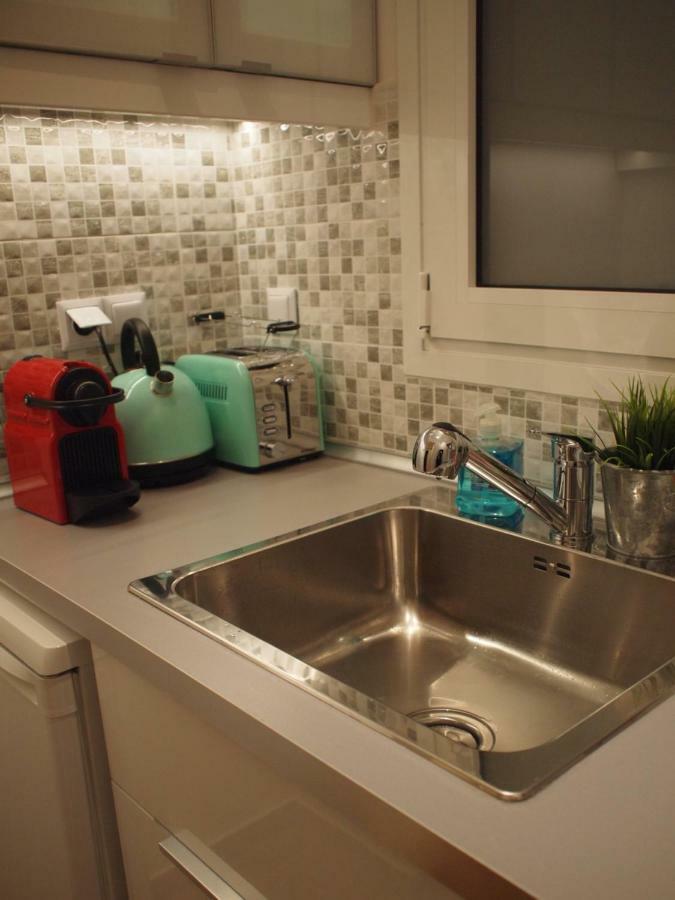 Charming Studio Posh Quartier Афины Экстерьер фото