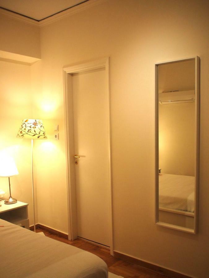 Charming Studio Posh Quartier Афины Экстерьер фото