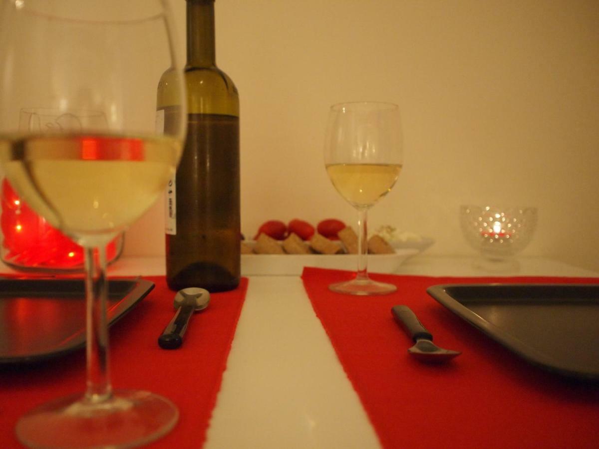 Charming Studio Posh Quartier Афины Экстерьер фото